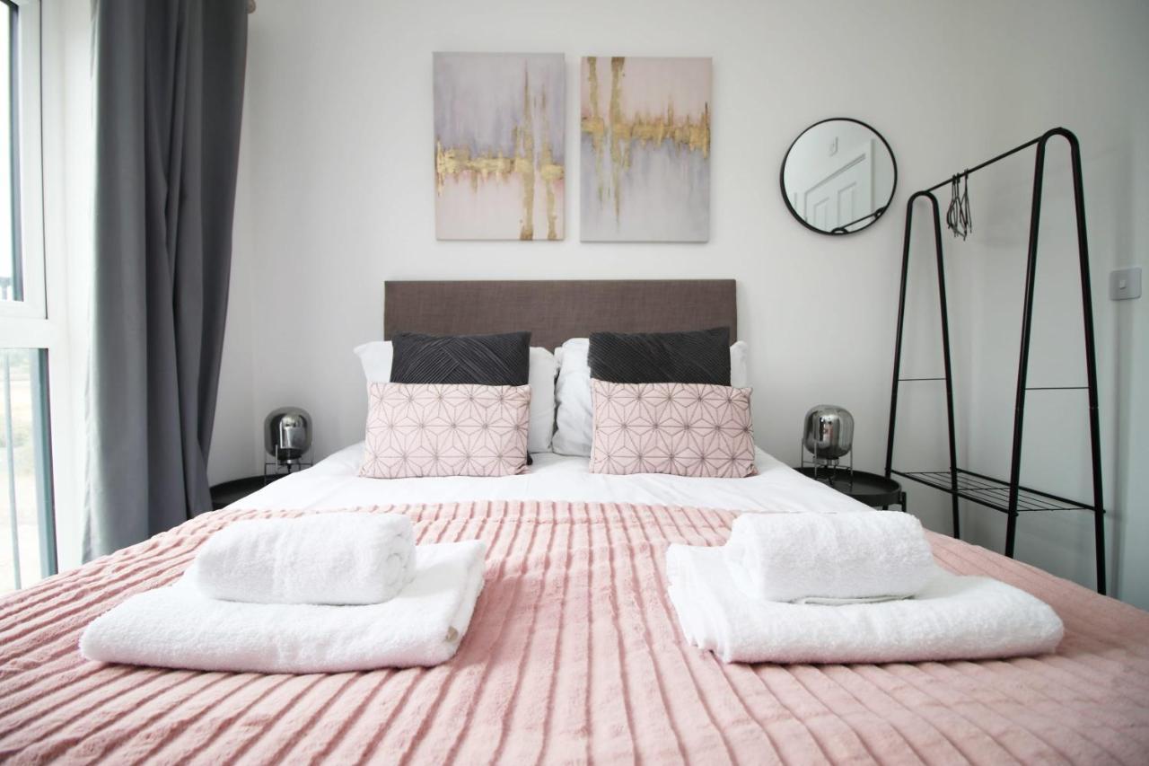 Beachview By Mia Living Close To Beach, Free Parking, Modern 2 Bedroom Apartment Barry Exterior foto